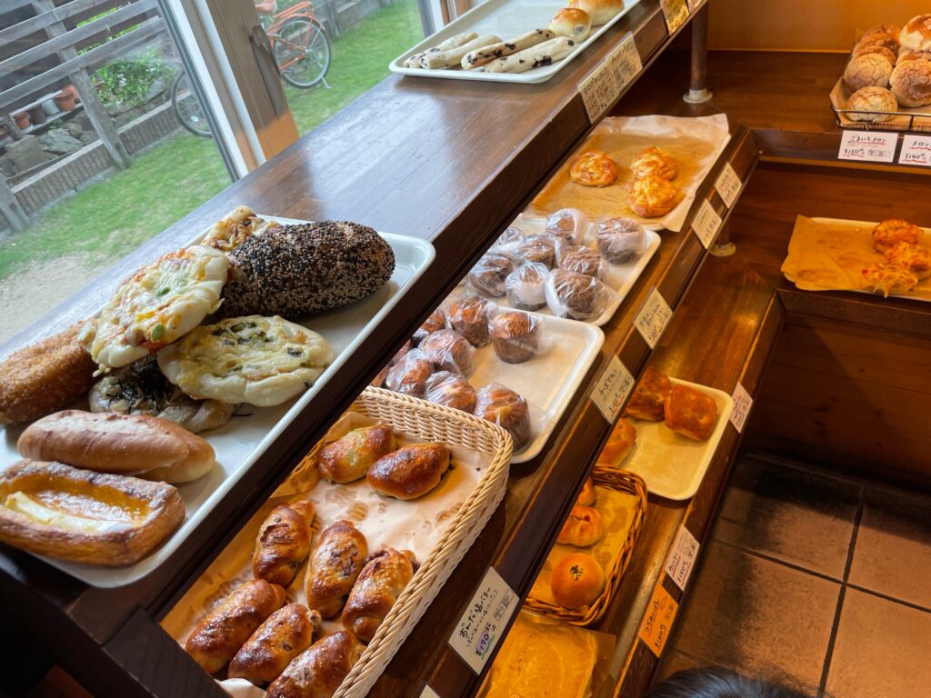 こんがりパン工房の店内