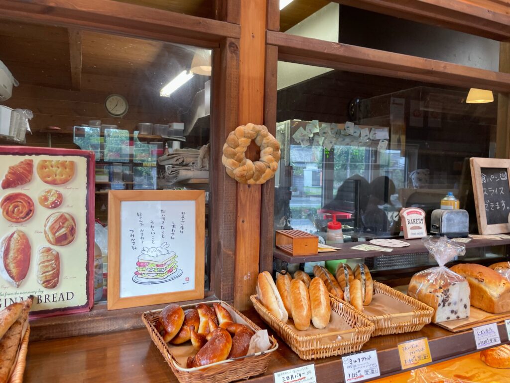 こんがりパン工房の店内