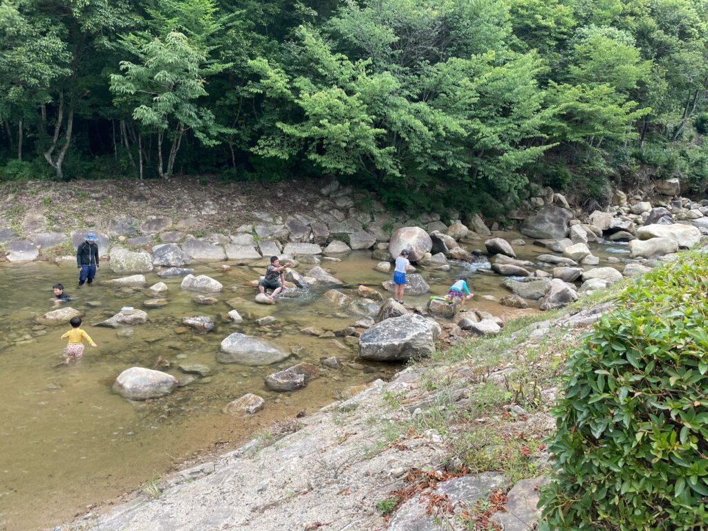 鳴滝公園の川