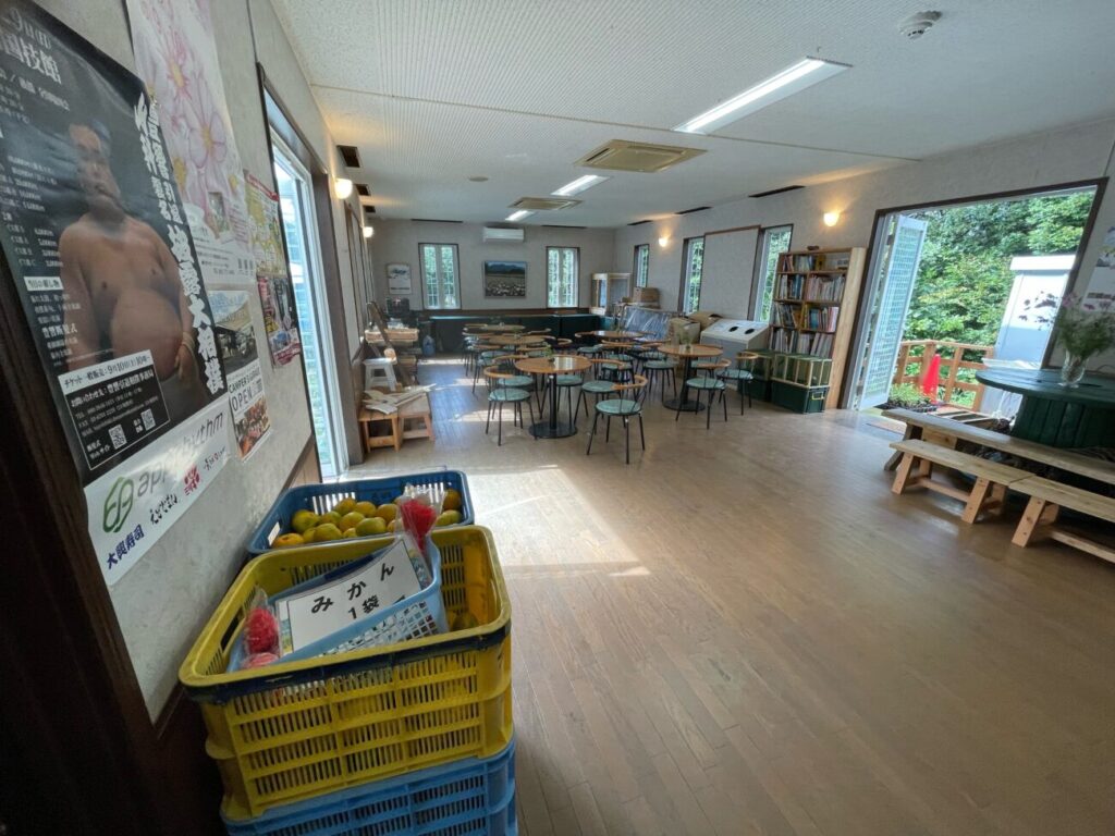 リフレッシュパーク豊浦のビジターセンターの中