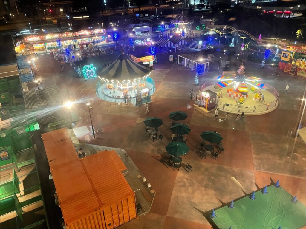はい！からっと横丁の夜景