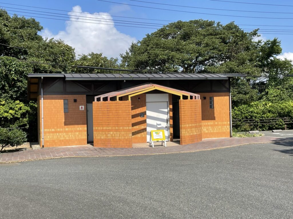 火の山公園の山頂のトイレ