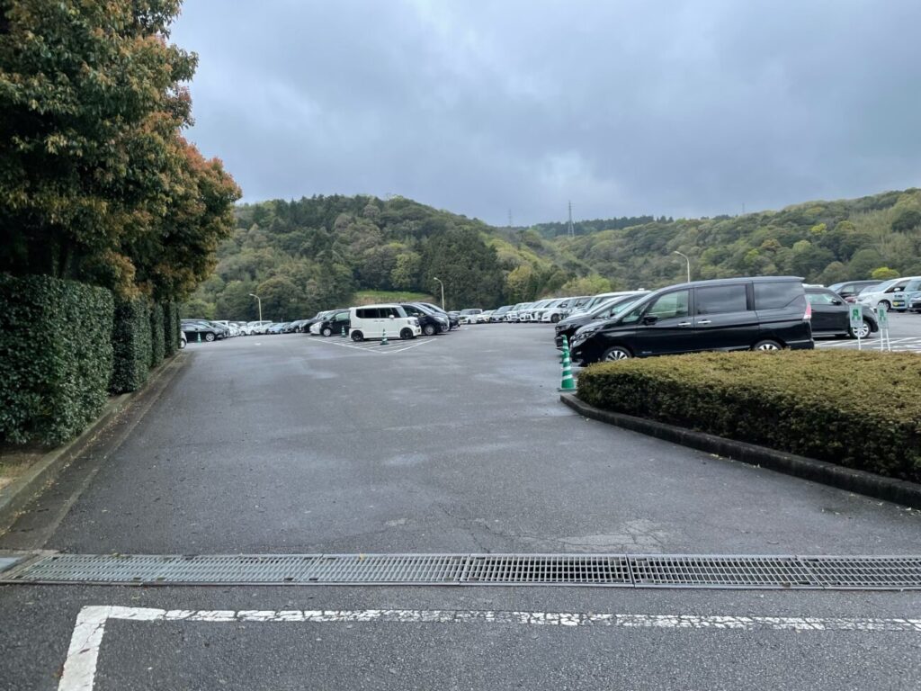 ハーモニーランドの駐車場