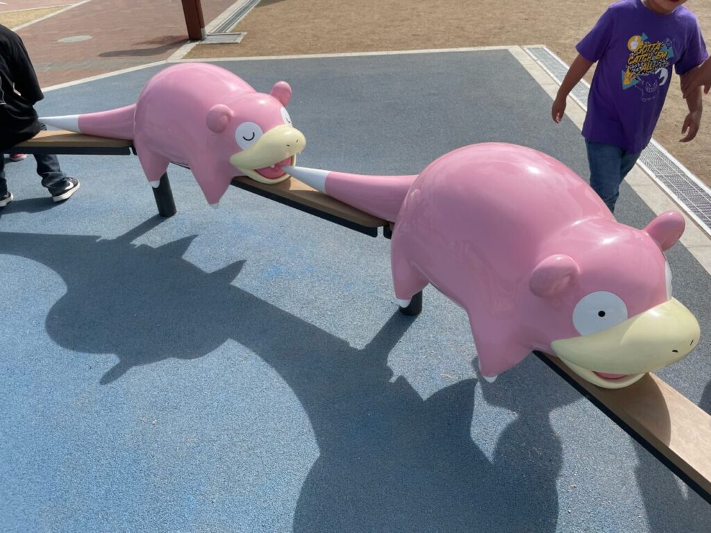 ヤドン公園のヤドンの遊具