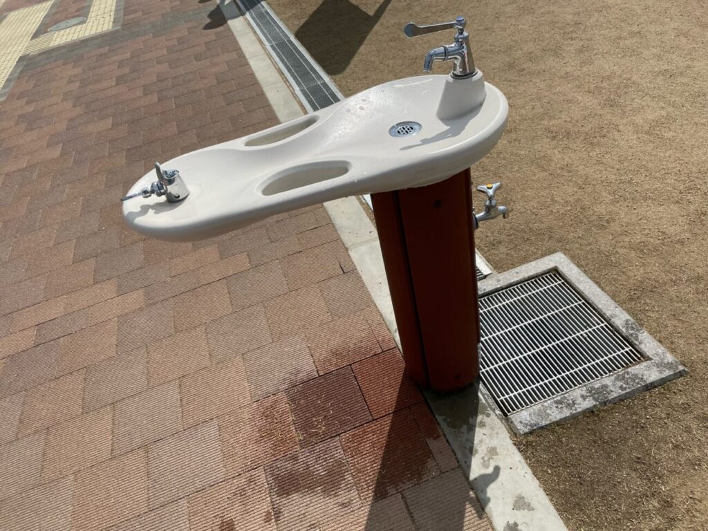 ヤドン公園の手洗い場