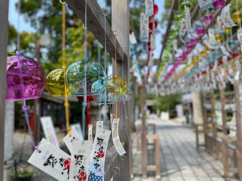 山口県宇部市の琴崎八幡宮の風鈴まつりの風鈴