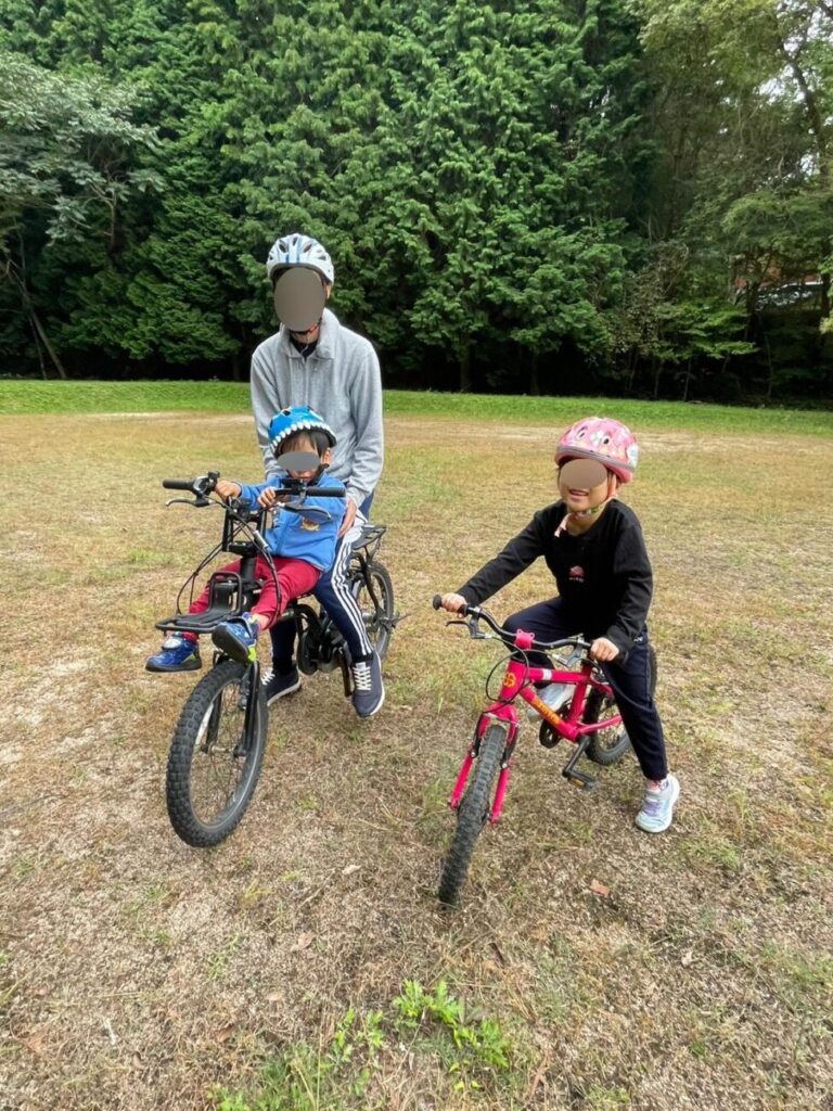 十種ヶ峰ウッドパークオートキャンプ場のゲレンデの自転車